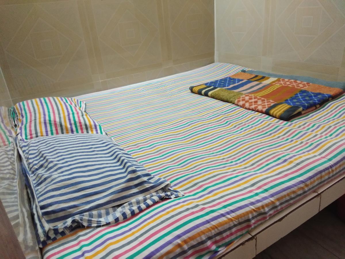 Today Guest House Hāora Екстериор снимка